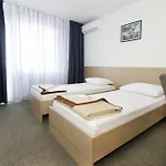 호텔 Zagreb 2*