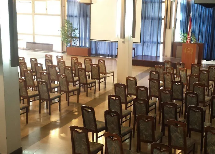 Hotel Zagreb 2*