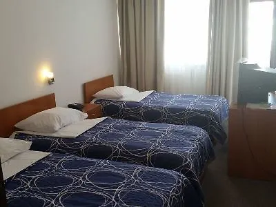 Zagreb 2* スプリト