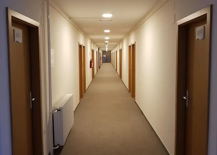 Hotel Zagreb 2*