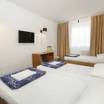 Zagreb 2*