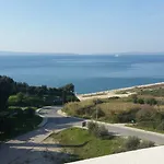 Zagreb 2* Σπλιτ