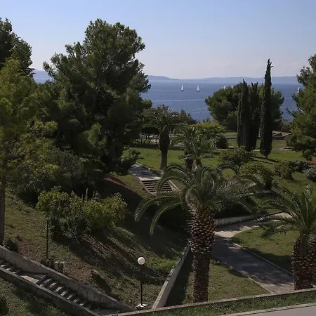 Отель Zagreb 2*