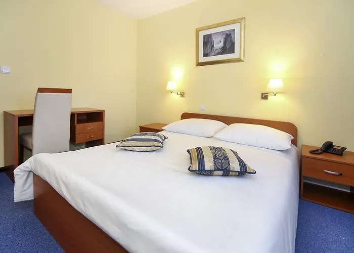 Hotel Zagreb 2*